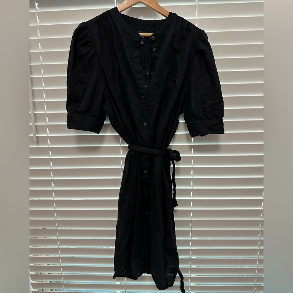 GAP Black Button-Front Midi Dress with Puff Sleeves and Waist Tie